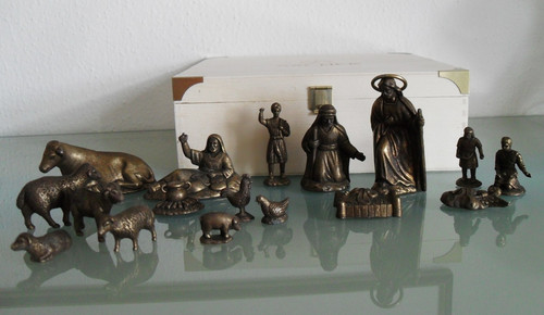 Alte krippenfiguren - alte, 17