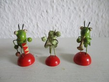 3 x musizierende Grashüpfer