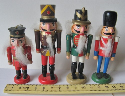 Alte nussknacker figuren aus - alte,